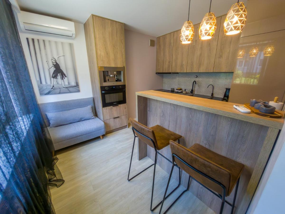Like Home 1 Perfect Classic Duo Świdnica Εξωτερικό φωτογραφία